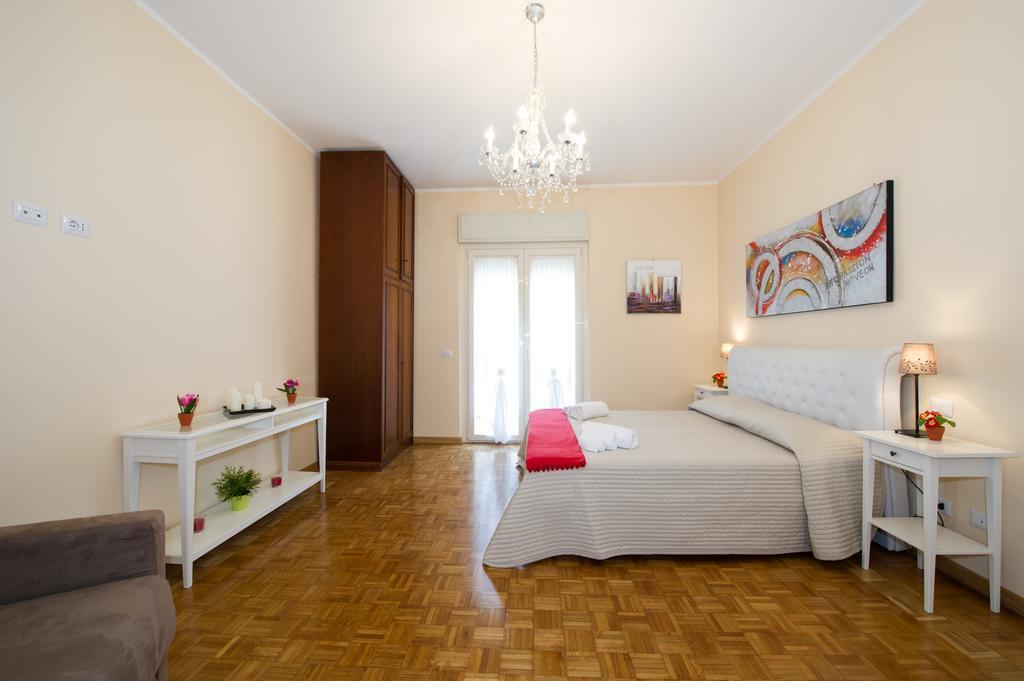 Apartamento House Gregorio Roma Exterior foto