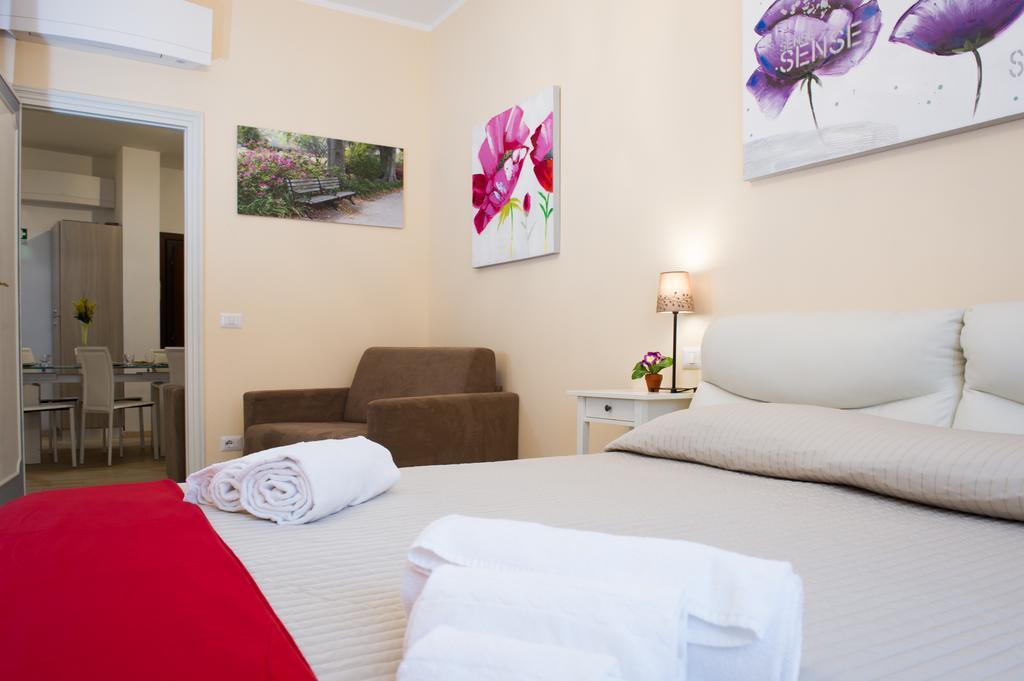 Apartamento House Gregorio Roma Exterior foto